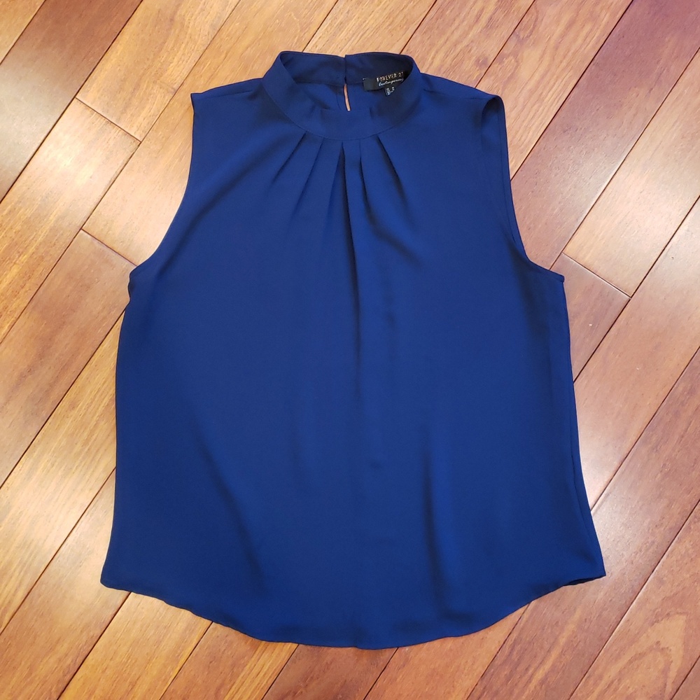 Forever 21 Dark Blue women's medium sleeveless blouse